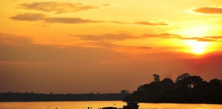 Repubblica Democratica Congo: Clima e Temperature. La terra dalla grande varietà di paesaggi. Repubblica Democratica Congo clima